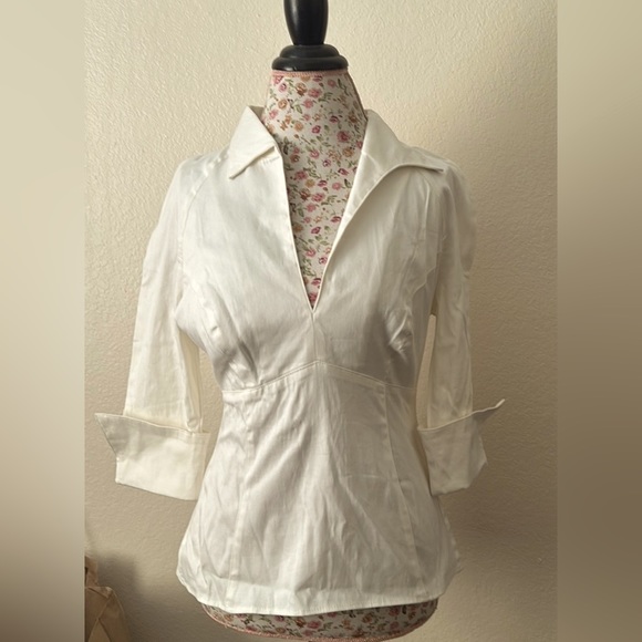 Pinup Couture Lauren Blouse size Large. Brand new with tags - Picture 2 of 7